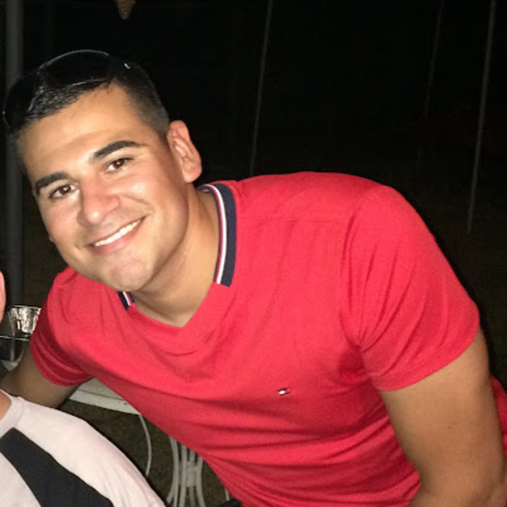 Meet your Posher, Raul